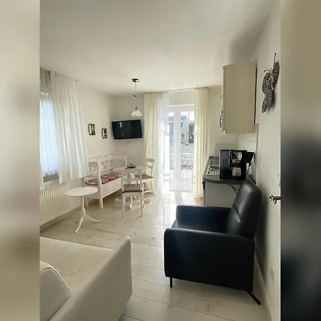 Zur Seebrücke N°6 Apartamento *